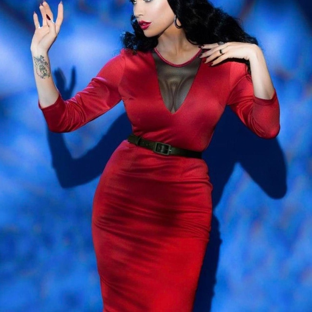 Deadly Dames Wiggle Red Dress